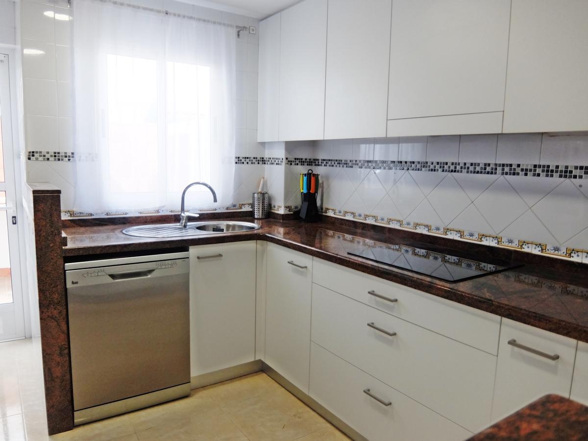 Apartamento Familiar Junto A La Playa De San Fernando - Олива Экстерьер фото