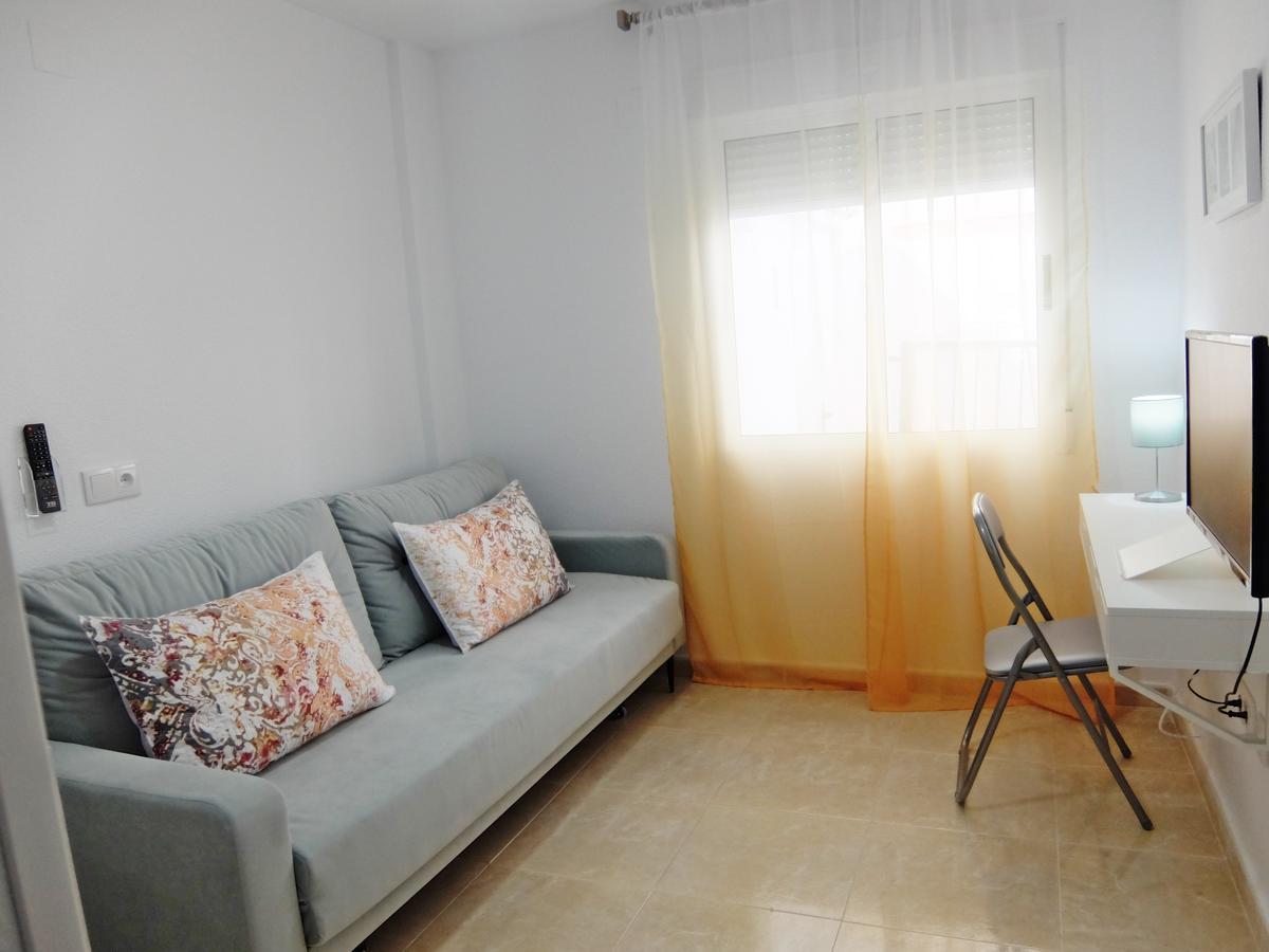 Apartamento Familiar Junto A La Playa De San Fernando - Олива Экстерьер фото